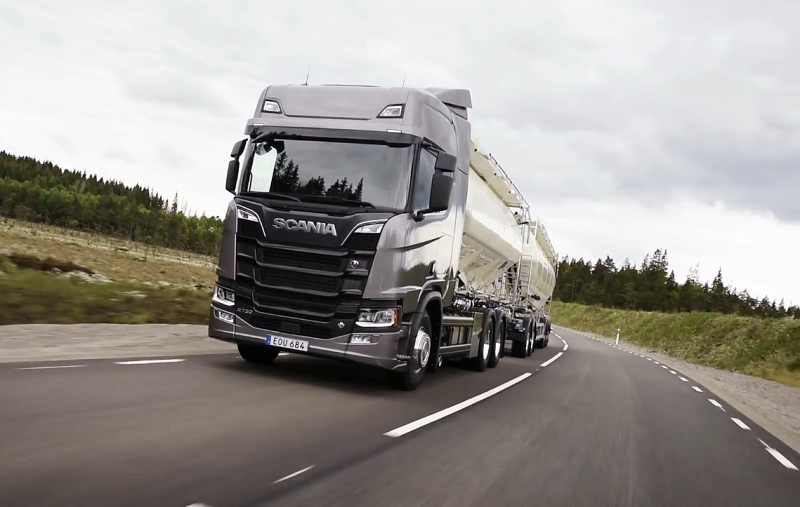 особенности аренды грузовиков